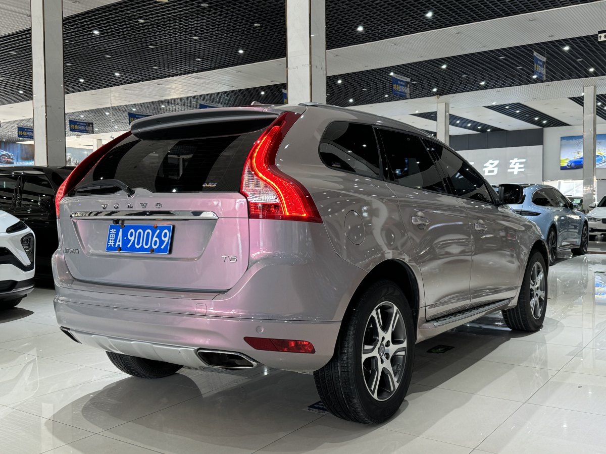 2014年10月沃爾沃 XC60  2014款 改款 T5 智雅版