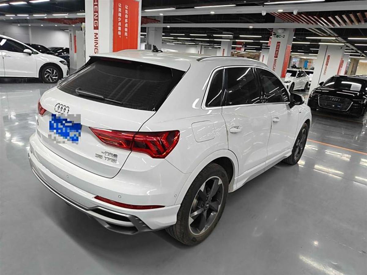 奧迪 奧迪Q3  2022款 35 TFSI 時尚動感型圖片