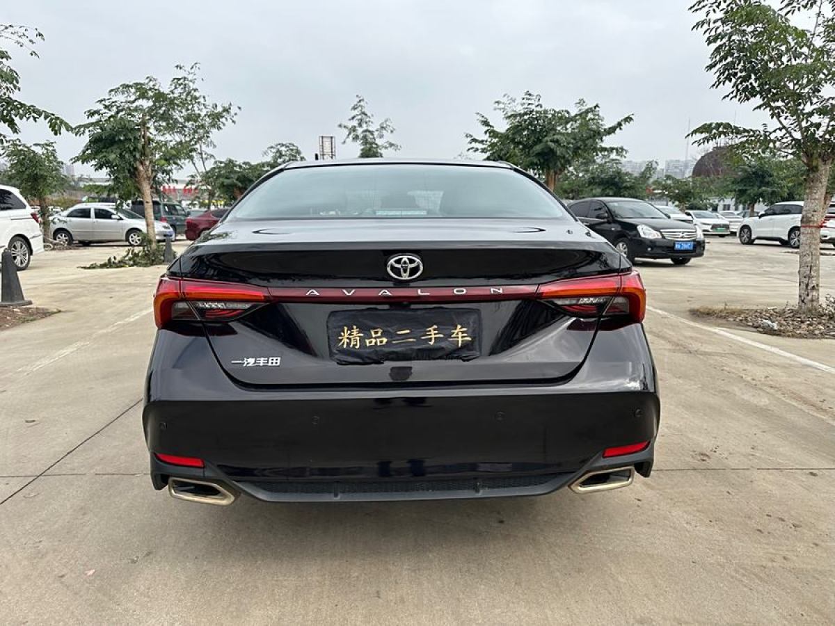 豐田 亞洲龍  2019款 2.0L 豪華版圖片