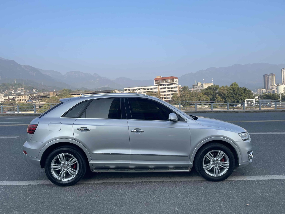 奧迪 奧迪Q3  2013款 35TFSI 舒適型圖片