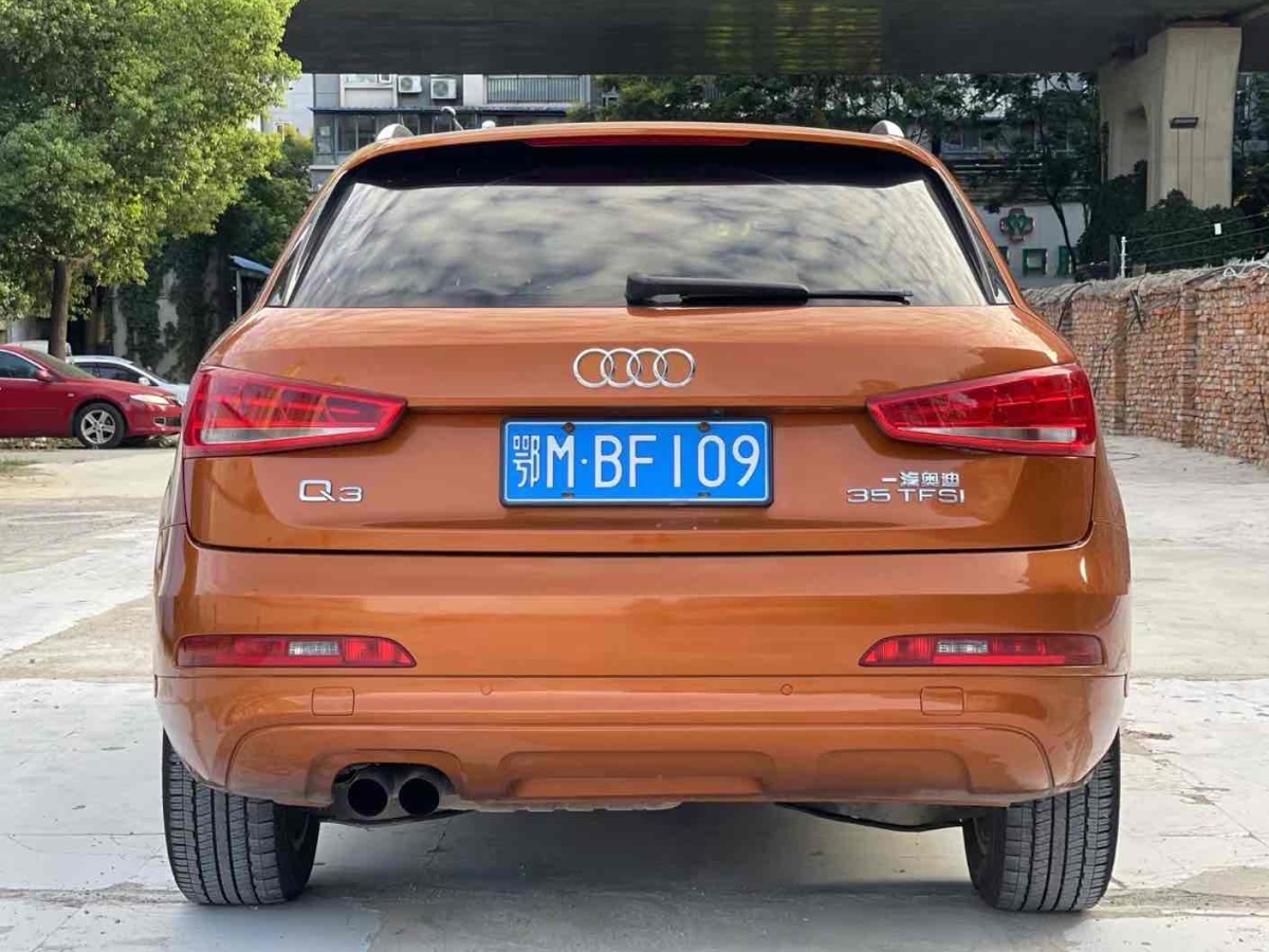 奧迪 奧迪Q3  2015款 35 TFSI 進(jìn)取型圖片