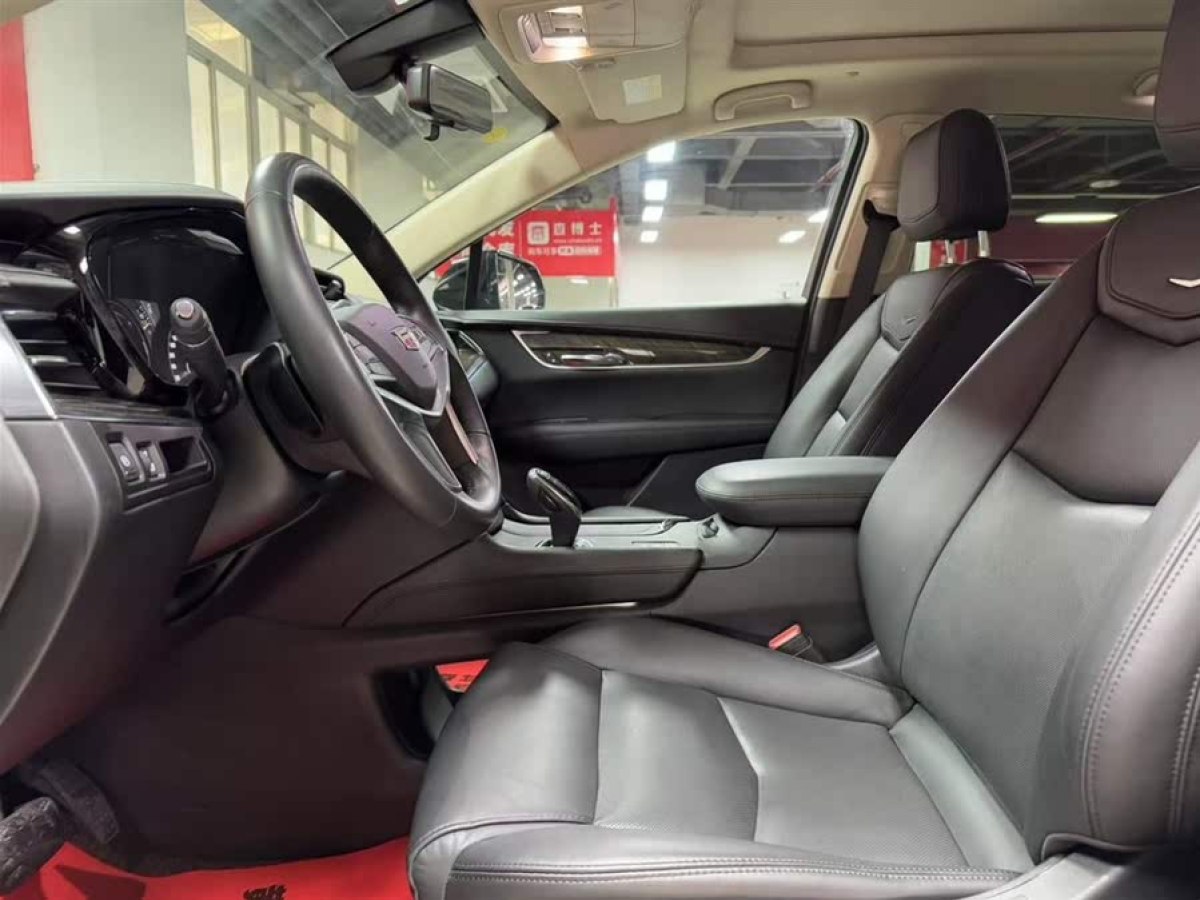 凱迪拉克 XT5  2018款 28T 四驅(qū)豪華型圖片