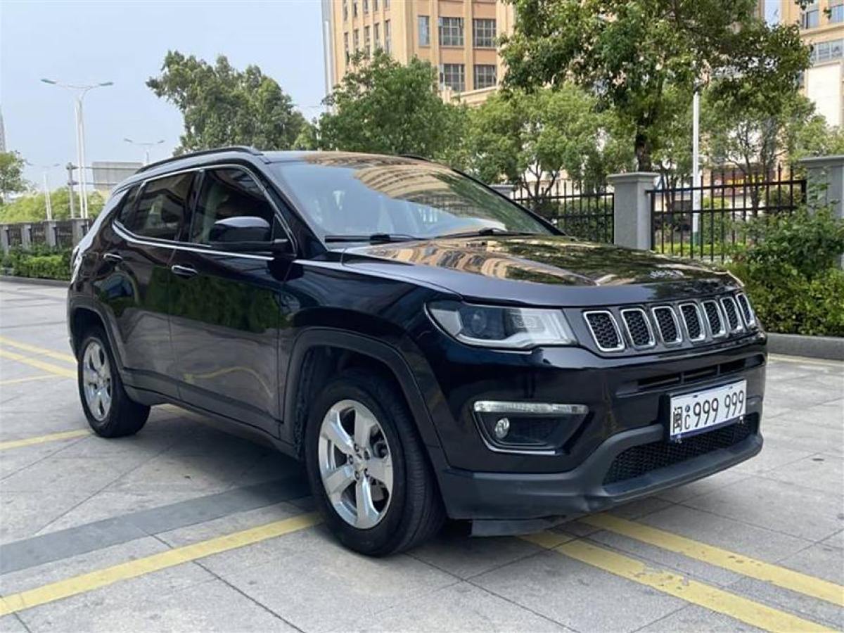 Jeep 指南者  2019款 200T 自動家享-互聯(lián)大屏版圖片