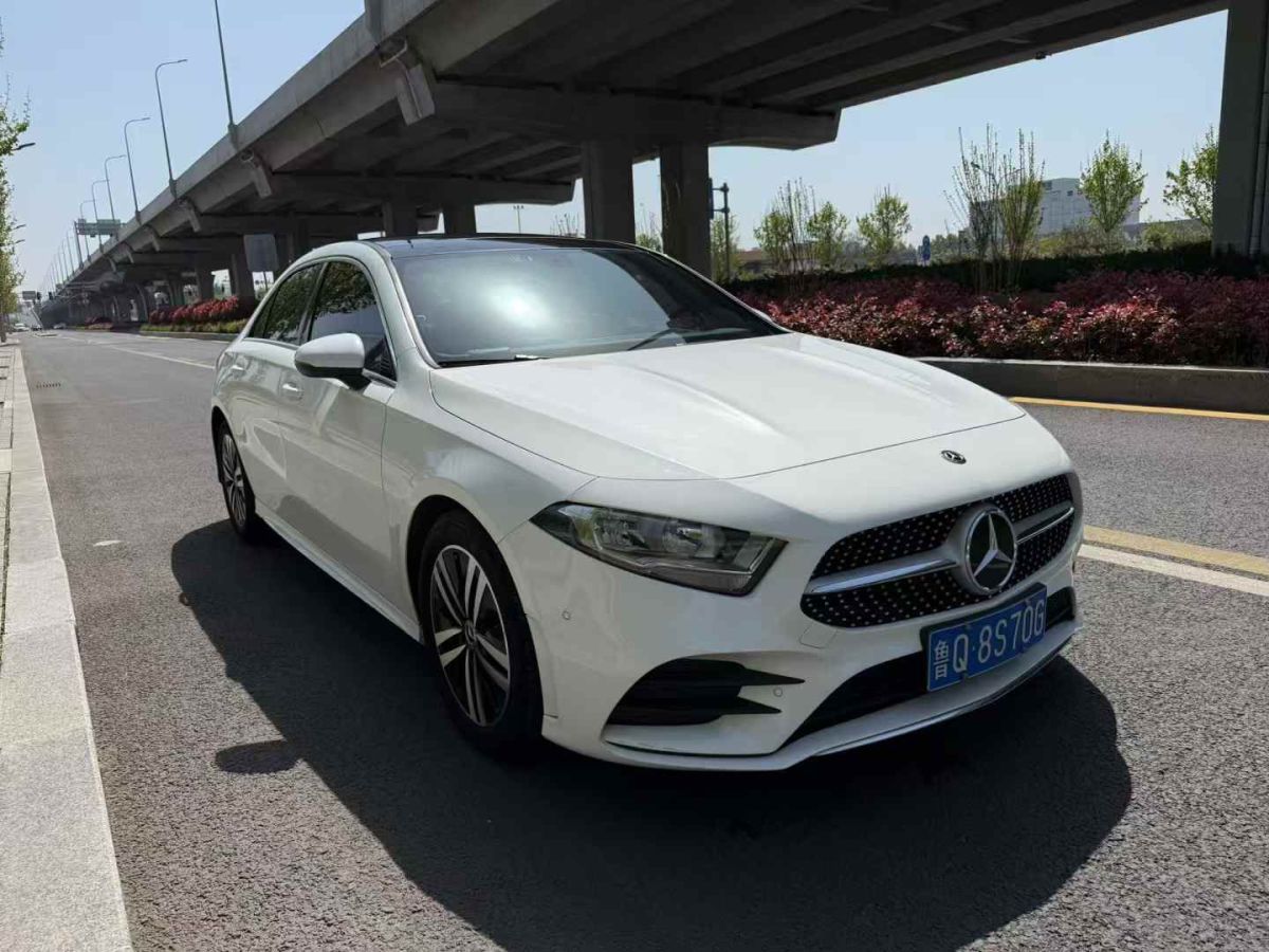 奔馳 奔馳A級  2019款  改款 A 180 L圖片