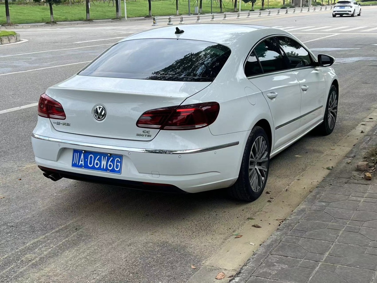 大众 一汽-大众CC  2016款 1.8TSI 豪华型图片