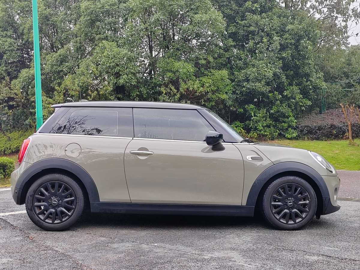 MINI MINI  2019款 1.5T COOPER 經(jīng)典派圖片