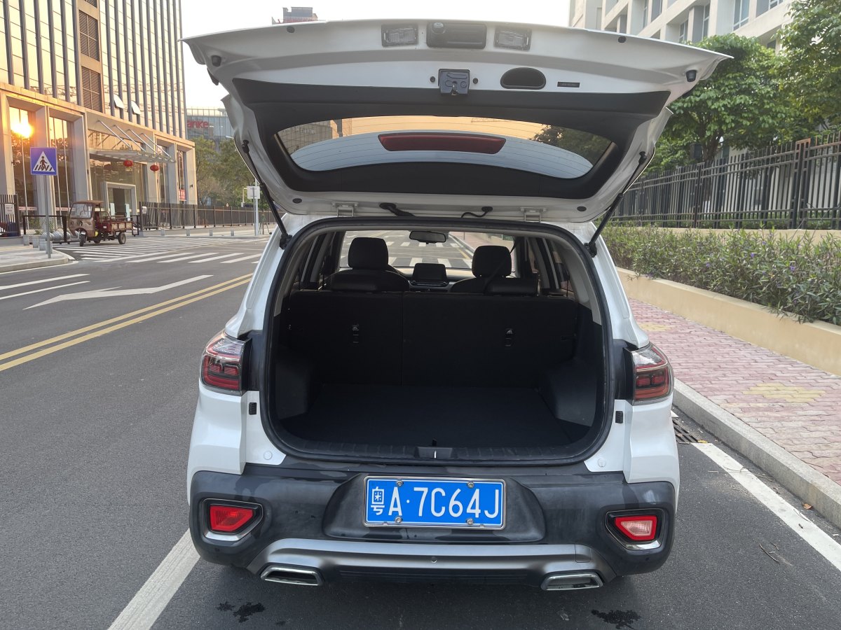 起亞 智跑  2019款 2.0L 自動(dòng)智享豪華版圖片