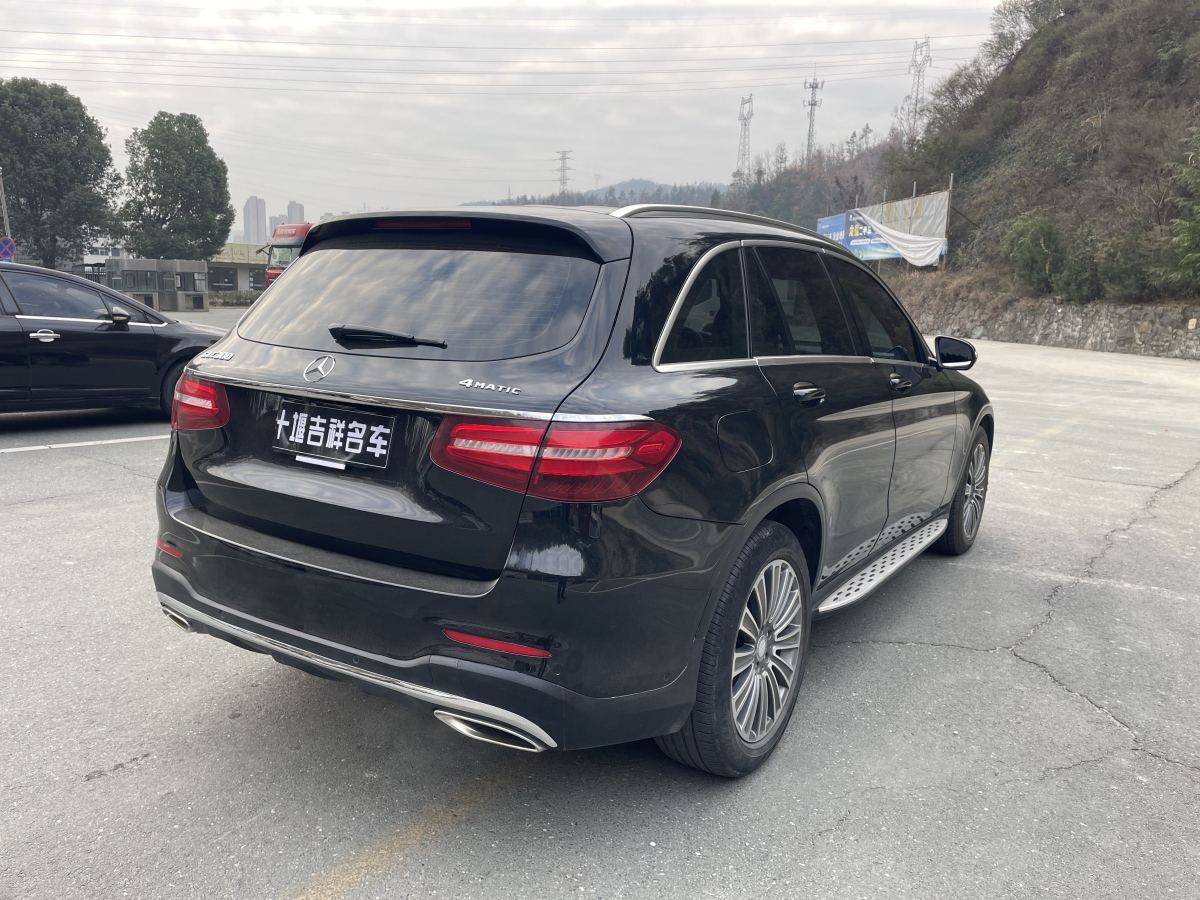 奔馳 奔馳GLC  2017款 GLC 260 4MATIC 豪華型圖片