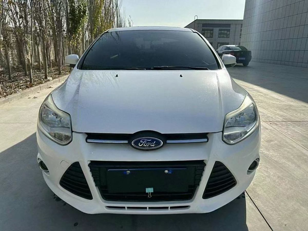 福特 ?？怂? 2012款 三廂 1.6L 自動(dòng)舒適型圖片