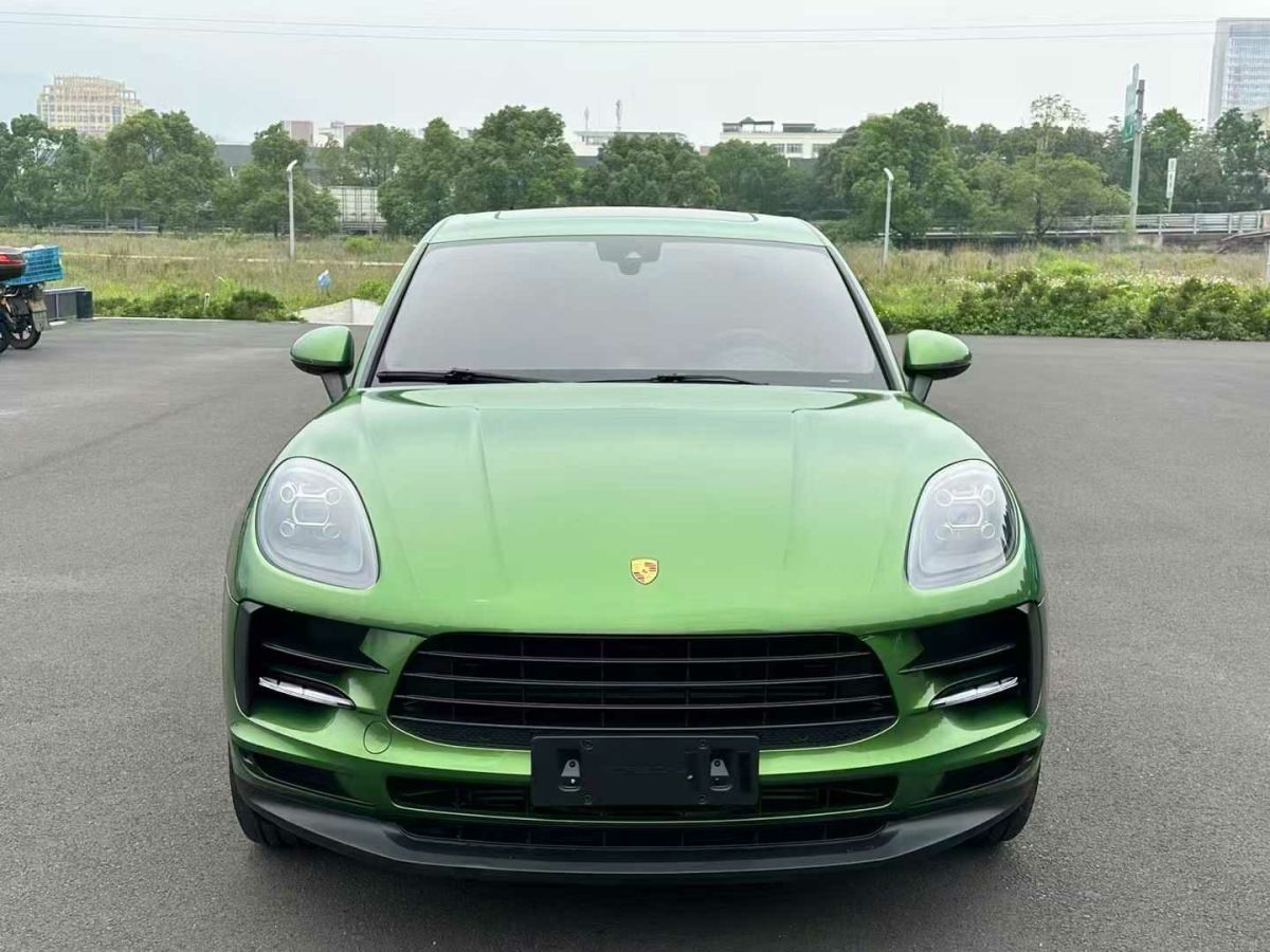 保時(shí)捷 Macan 圖片