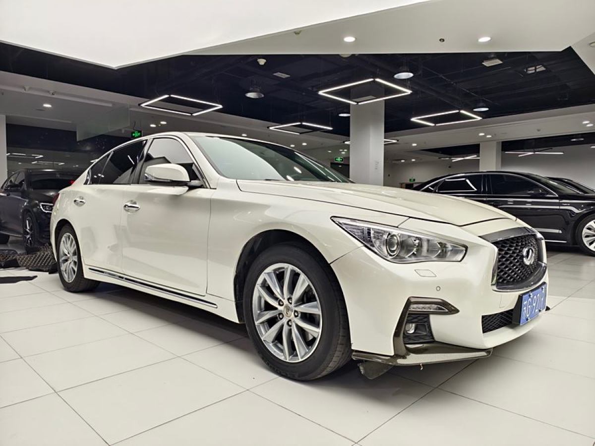 英菲尼迪 Q50L  2018款  2.0T 舒適版 國(guó)VI圖片