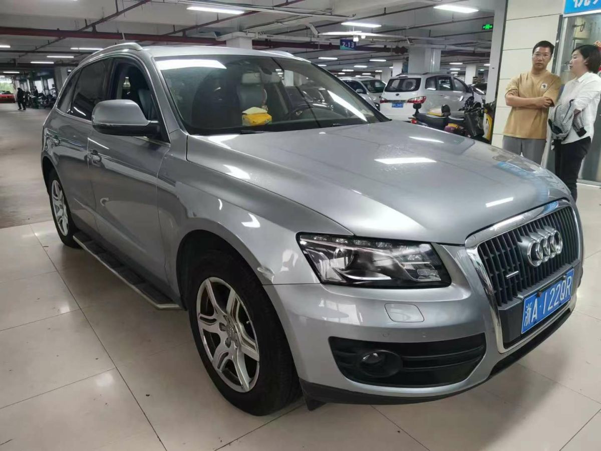 奧迪 奧迪Q5  2013款 Q5 3.0TFSI 45TFSI Quattro 運(yùn)動(dòng)型圖片