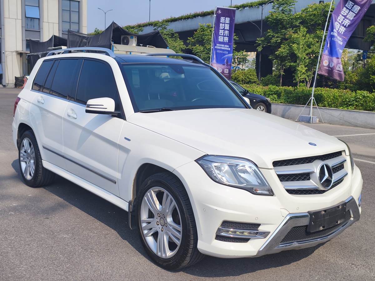 奔馳 奔馳GLK級  2015款 GLK 260 4MATIC 動感型 極致版圖片