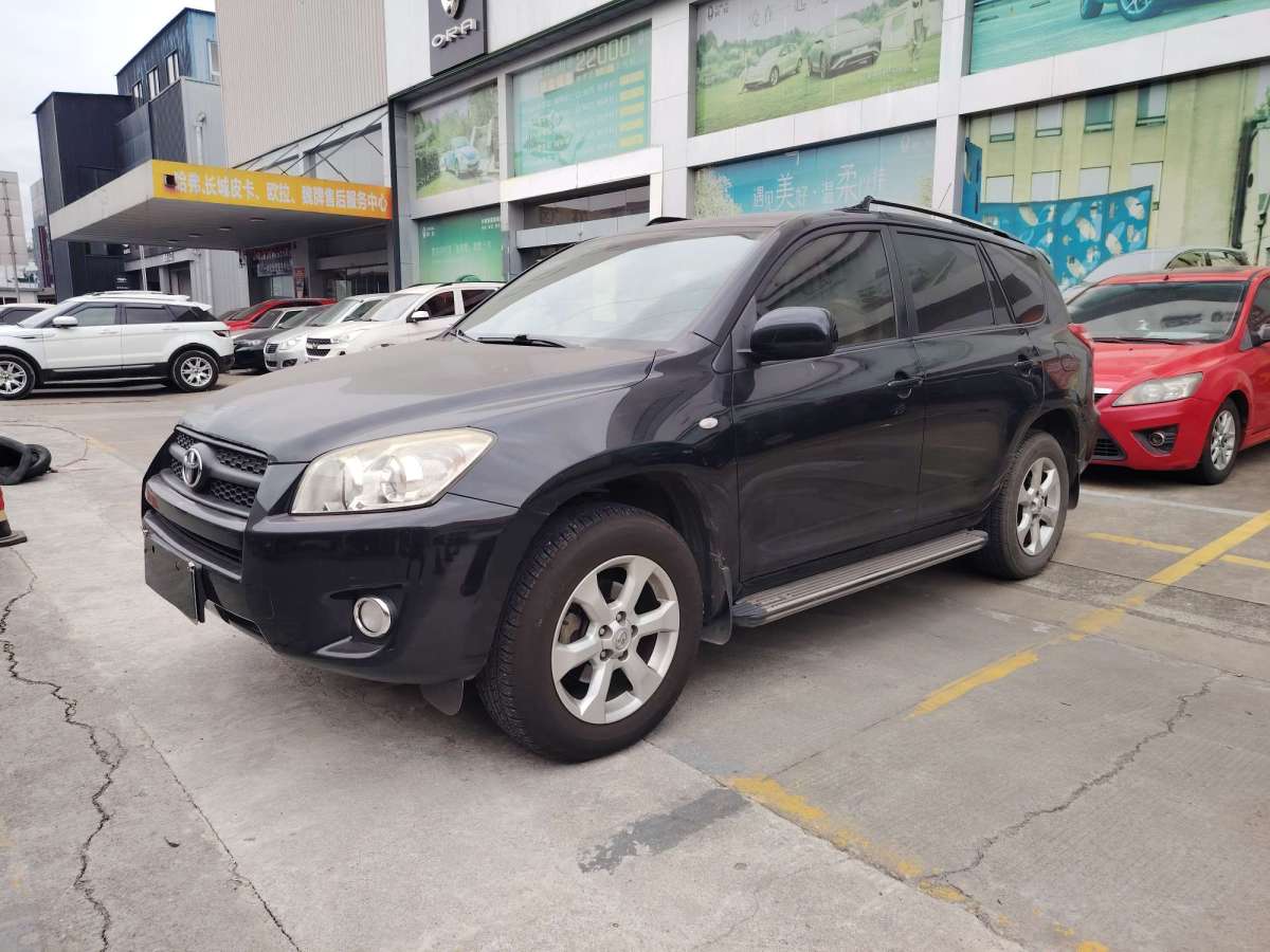 豐田 RAV4  2011款 2.0L 經(jīng)典版圖片