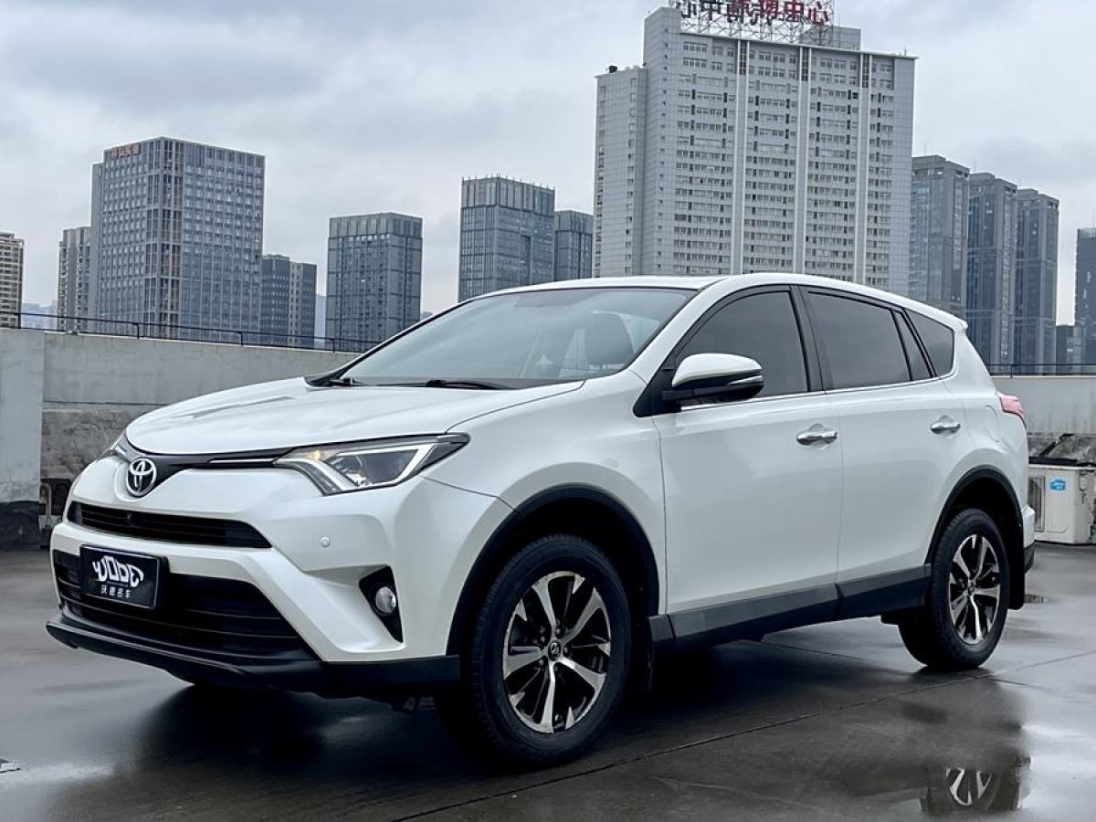 豐田 RAV4榮放  2016款 2.0L CVT兩驅(qū)風(fēng)尚版圖片