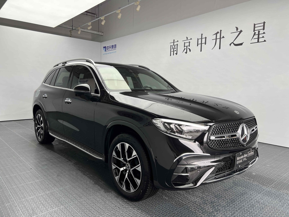 奔馳 奔馳GLC  2023款 改款 GLC 260 L 4MATIC 豪華型 5座圖片