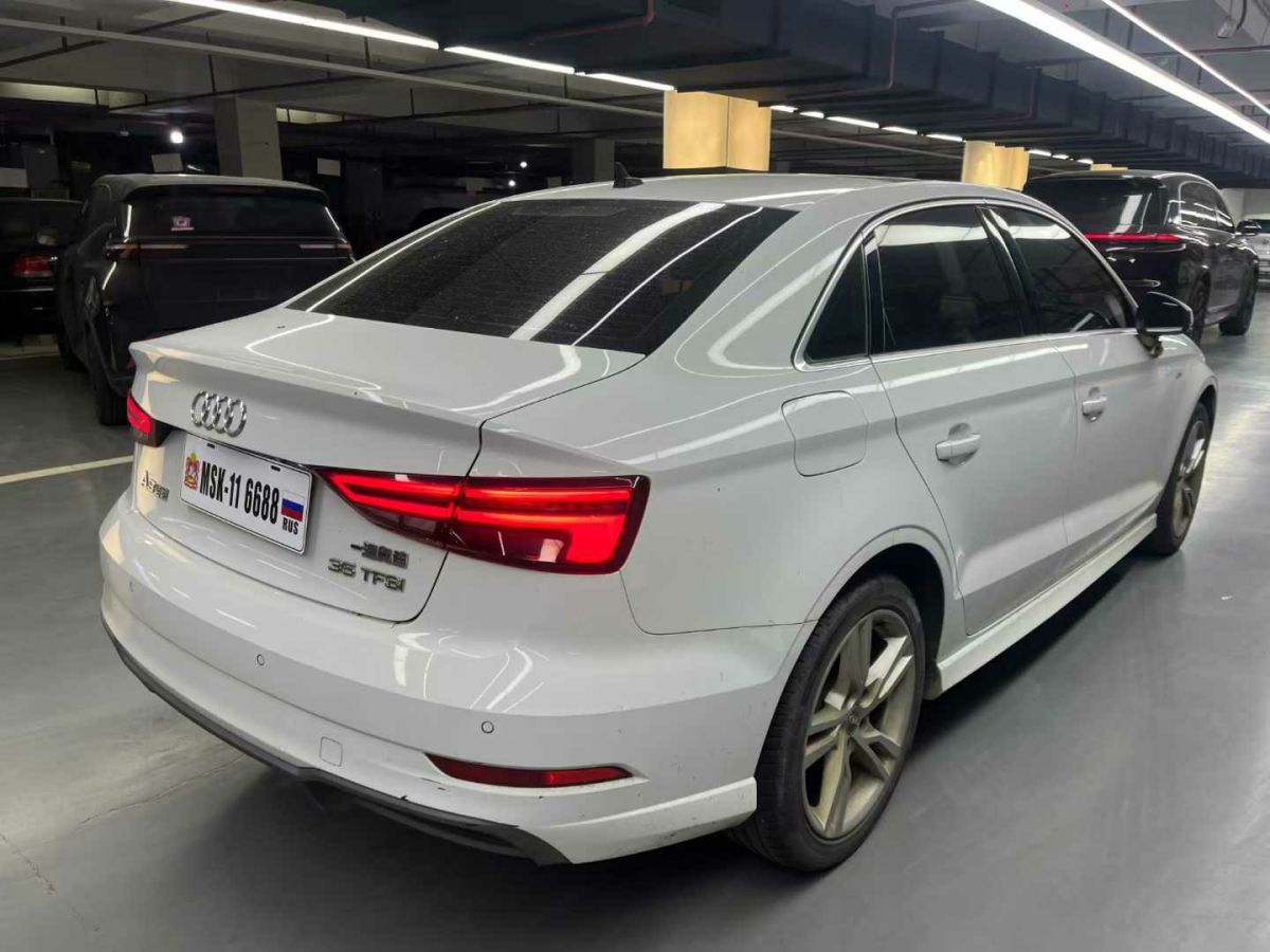 奧迪 奧迪A3  2019款 A3 35TFSI Limousine時(shí)尚型圖片