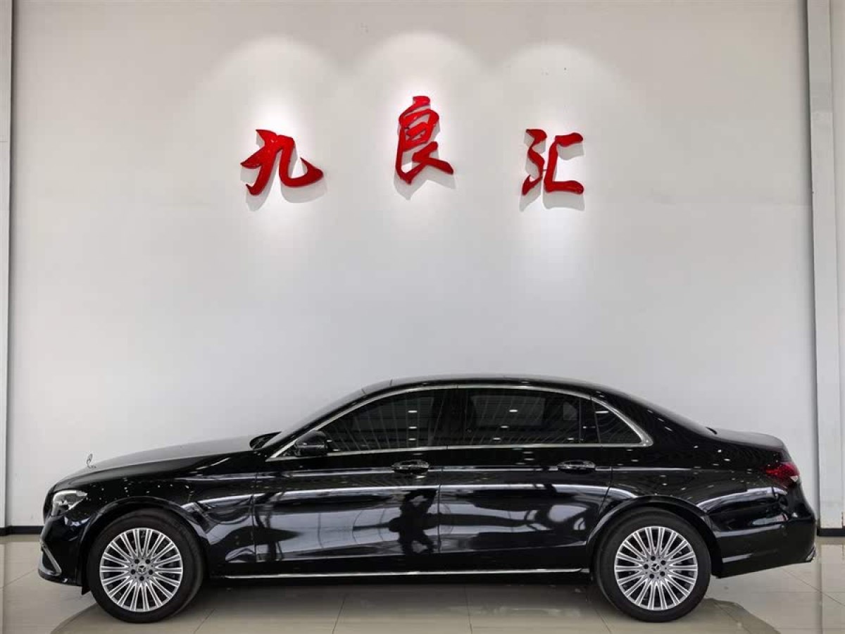 奔馳 奔馳E級  2022款 改款 E 300 L 豪華型圖片