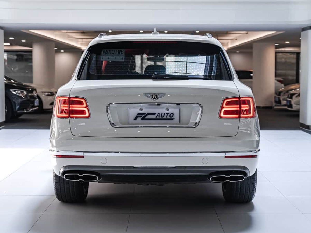 賓利 添越  2018款 4.0T V8圖片