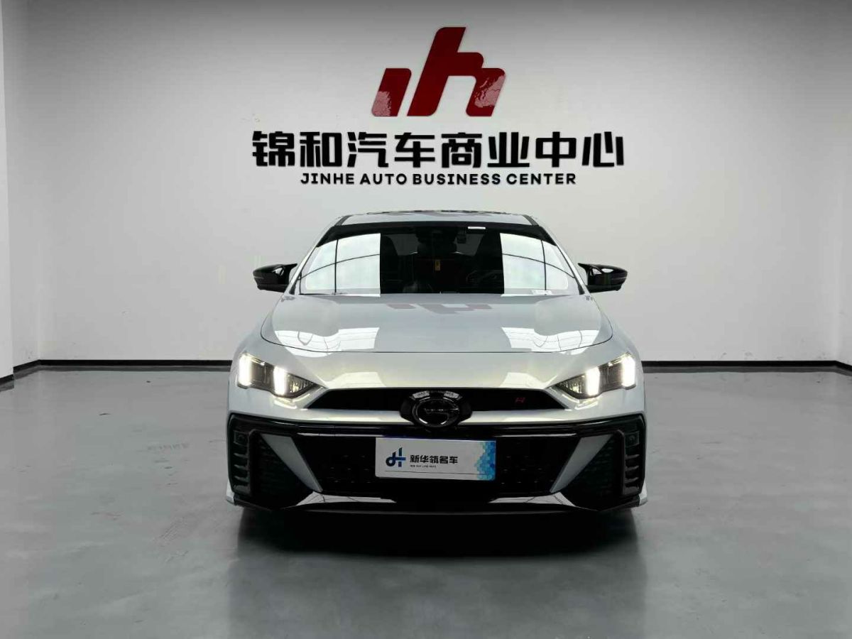 名爵 MG Cyberster  2024款 520km 傳奇四驅(qū)紅篷版圖片