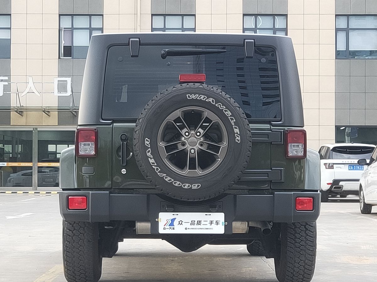 2017年1月Jeep 牧馬人  2016款 3.0L Sahara 75周年致敬版