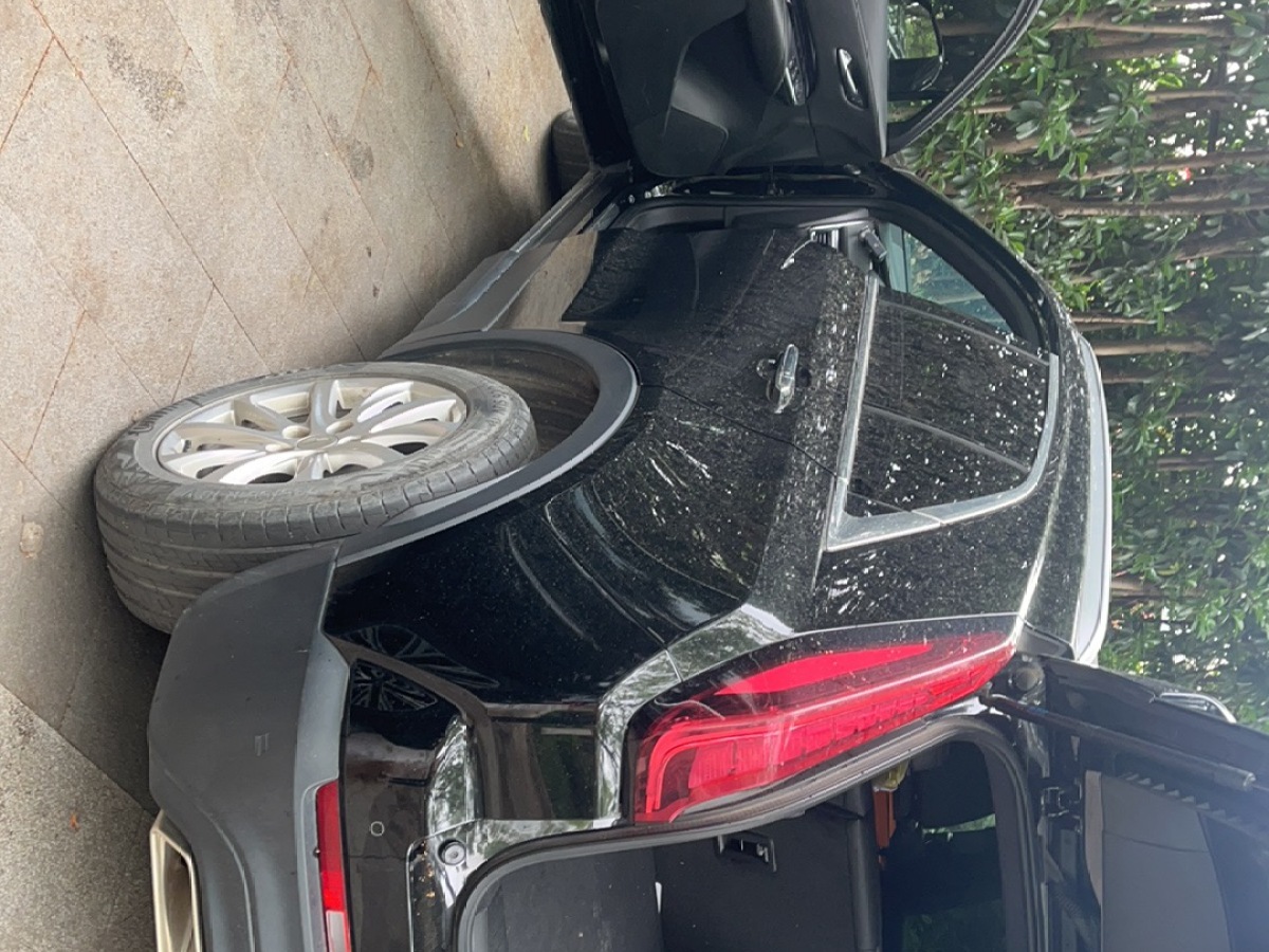 凱迪拉克 XT4 圖片