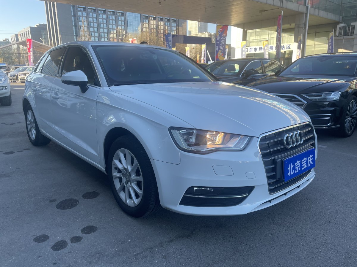 奧迪 奧迪A3  2015款 Sportback 35 TFSI 百萬紀念智領(lǐng)型圖片