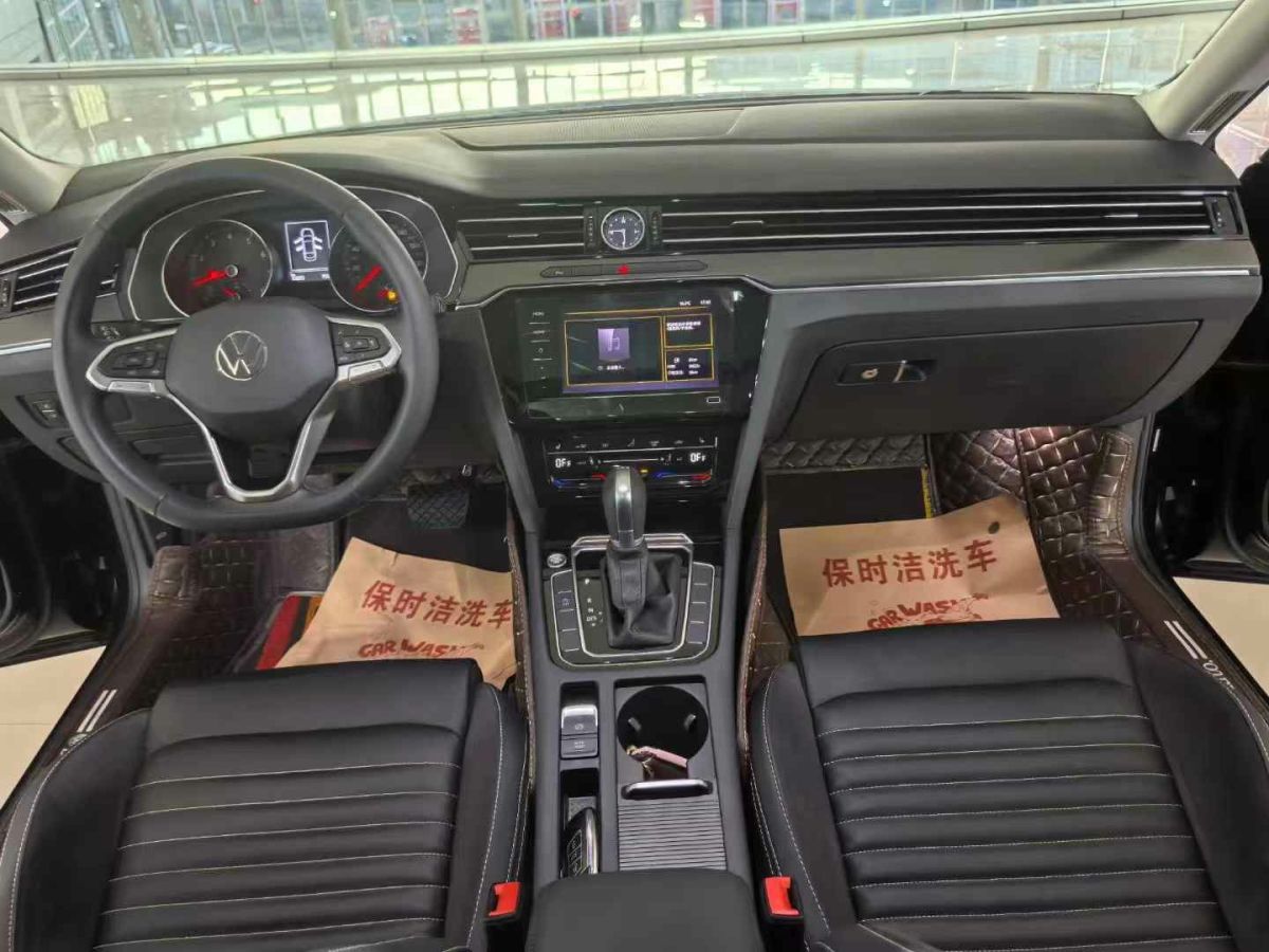 大众 迈腾  2021款 330TSI DSG 30周年纪念版图片