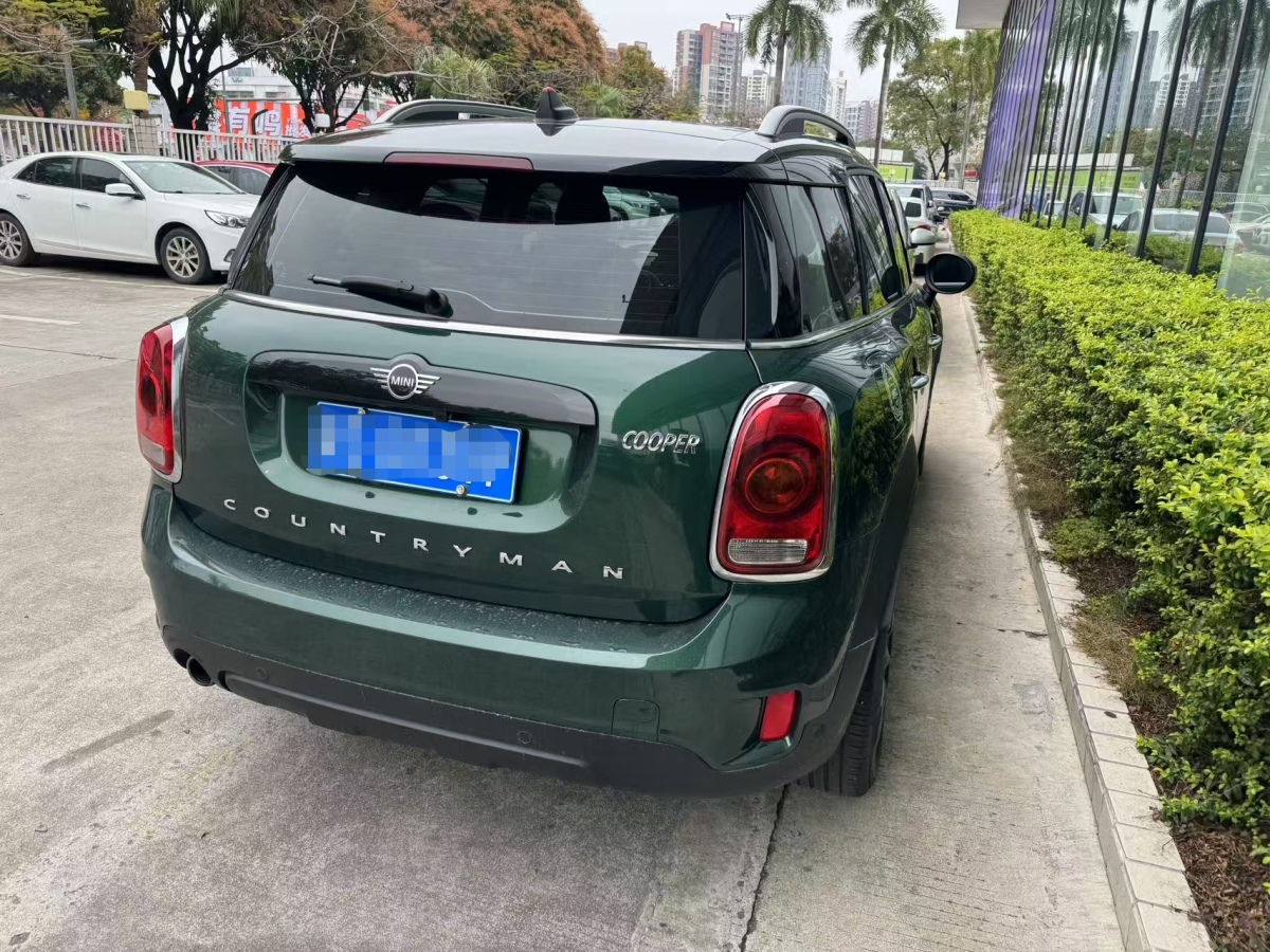 2019年8月MINI COUNTRYMAN  2019款 1.5T COOPER 藝術家周末旅行版