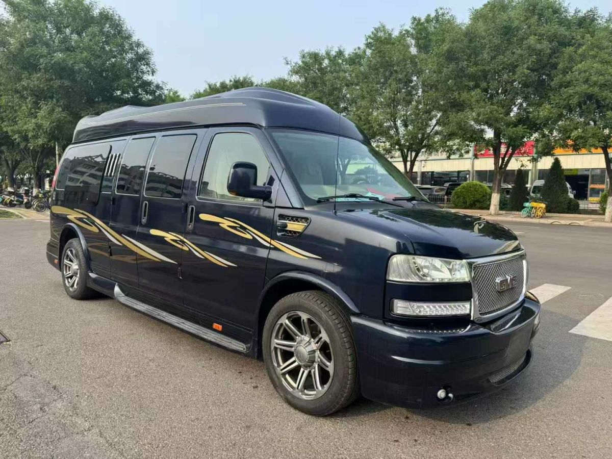GMC SAVANA  2013款 6.0L 領(lǐng)袖級(jí)商務(wù)車圖片