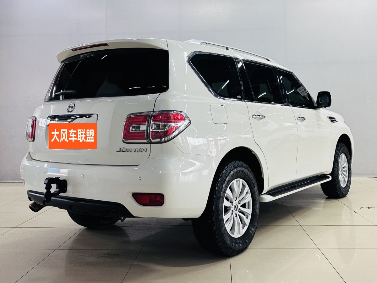 日产 途乐  2018款 4.0L 铂金型图片