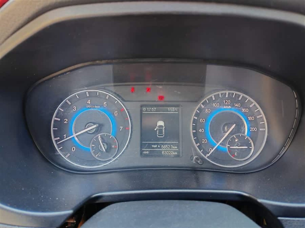 東風(fēng)風(fēng)光 S560  2018款 1.8L 手動都市型 7座圖片