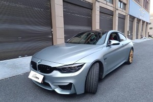 寶馬M4 寶馬 M4雙門轎跑車車迷限量版
