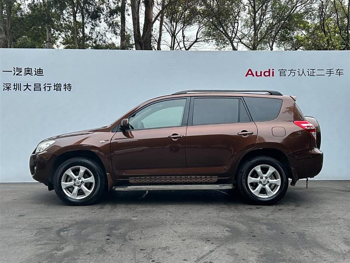 豐田 RAV4榮放  2011款 2.0L 自動(dòng)經(jīng)典版圖片