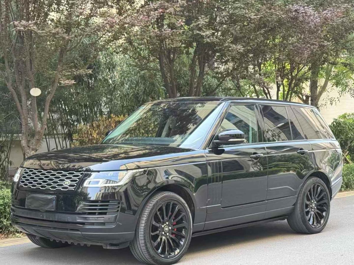 路虎 攬勝  2019款 3.0 V6 SC 傳世加長(zhǎng)版圖片