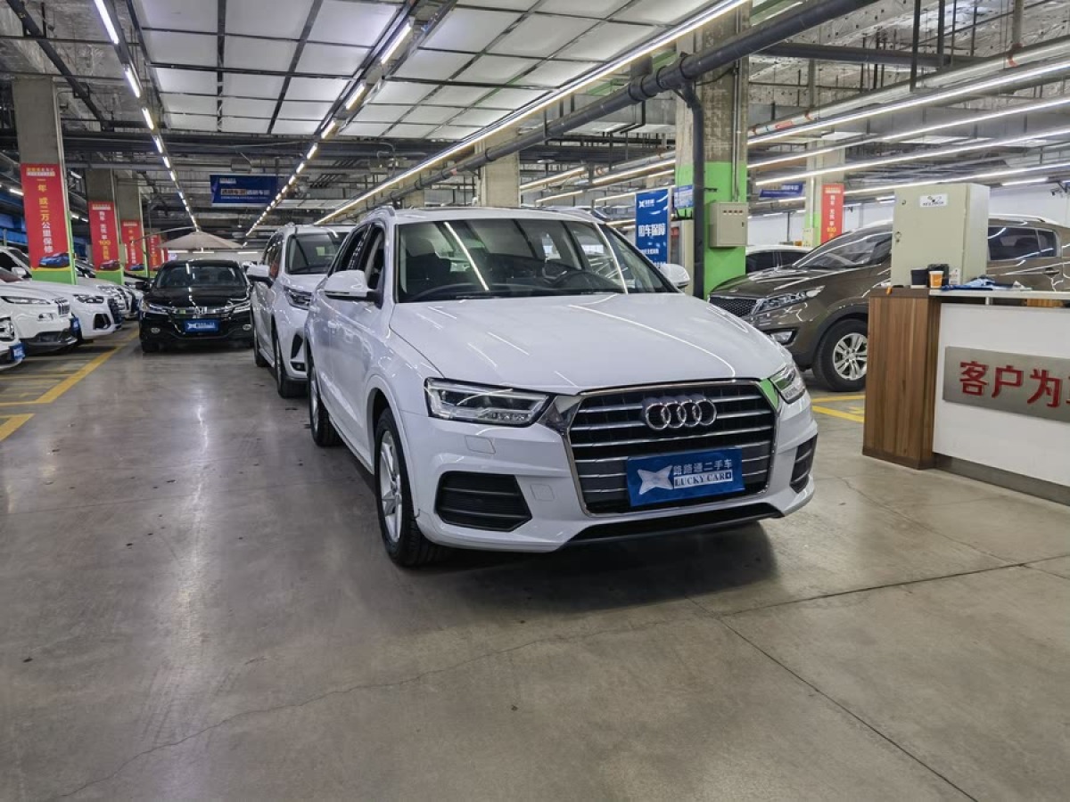 奧迪 奧迪Q3  2018款 30周年年型 35 TFSI 時尚型圖片