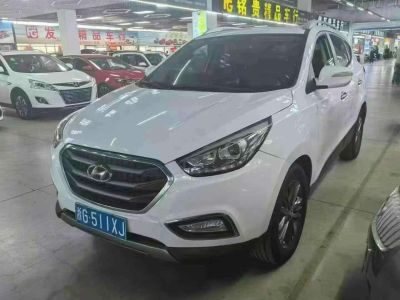 2015年1月 現(xiàn)代 ix35 2.0L 自動兩驅(qū)領(lǐng)先型 國IV圖片