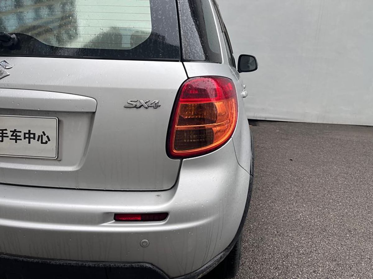 鈴木 天語 SX4  2010款 兩廂 1.6L 自動冠軍限量版圖片