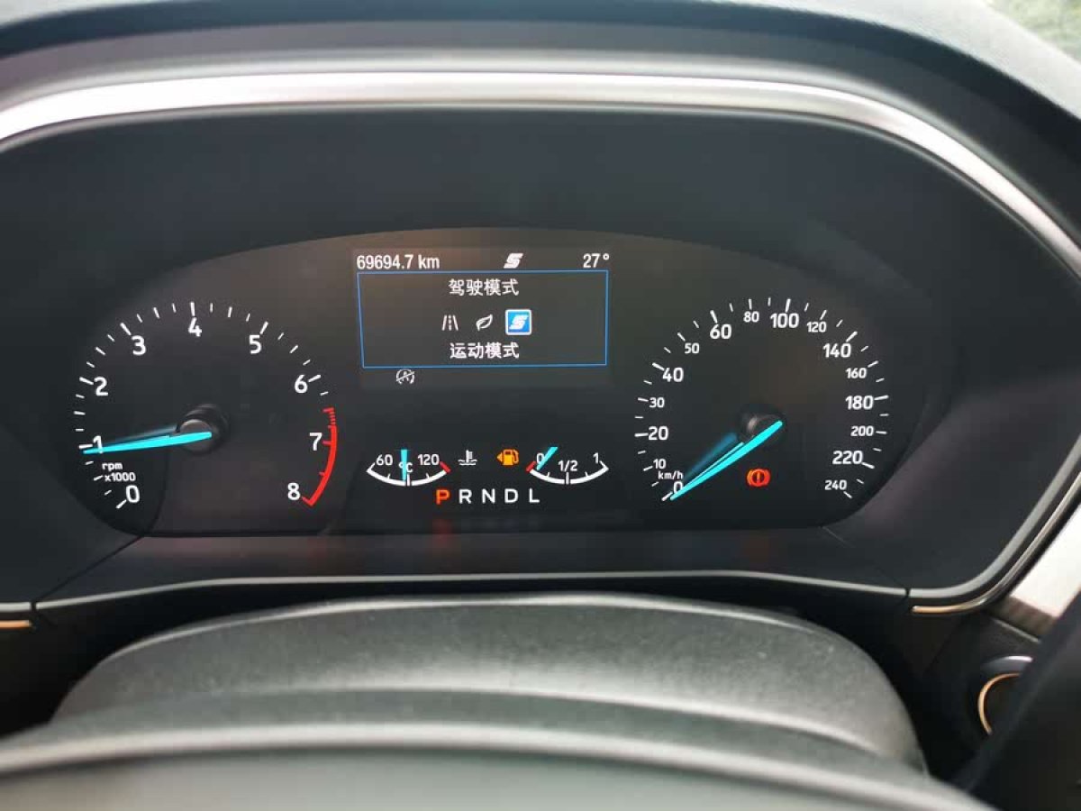 福特 ?？怂? 2020款 三廂 EcoBoost 180 自動鋒潮型圖片
