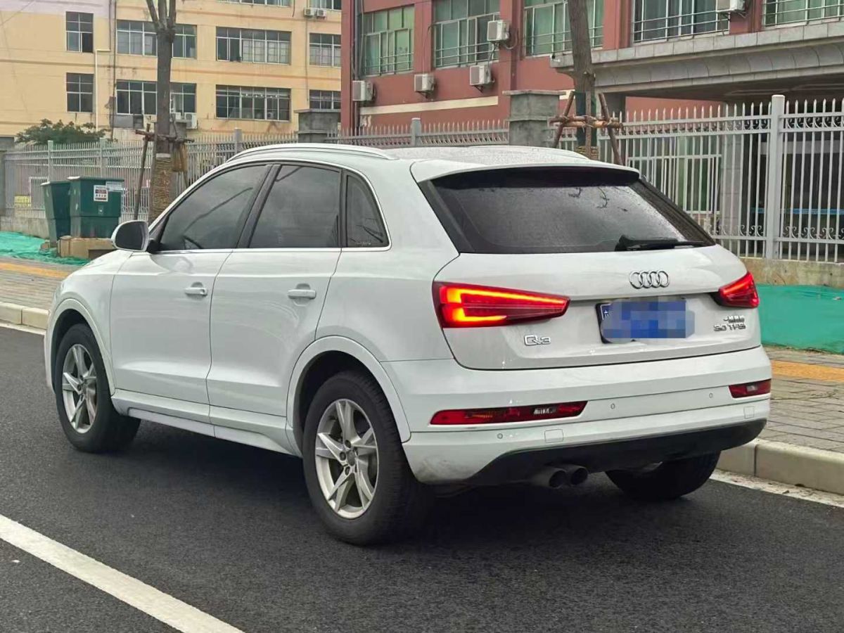 奧迪 奧迪Q3  2018款 30 TFSI 時(shí)尚型典藏版圖片