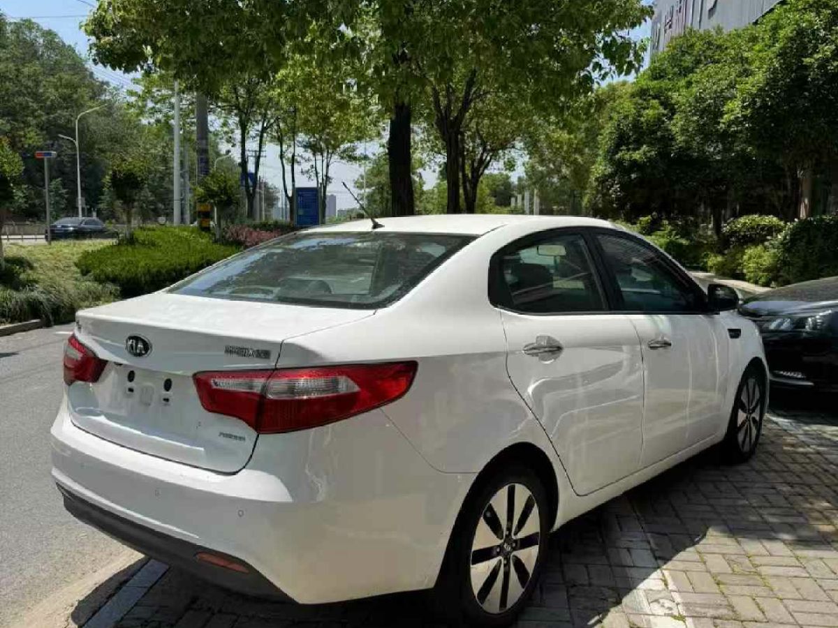 起亞 K3  2013款 1.6L 自動(dòng)DLX圖片