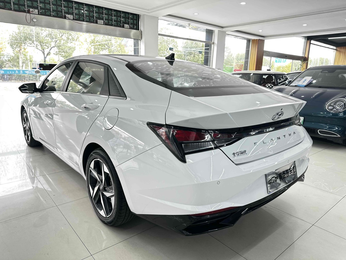 現(xiàn)代 伊蘭特  2022款 1.5L CVT GLX精英版圖片