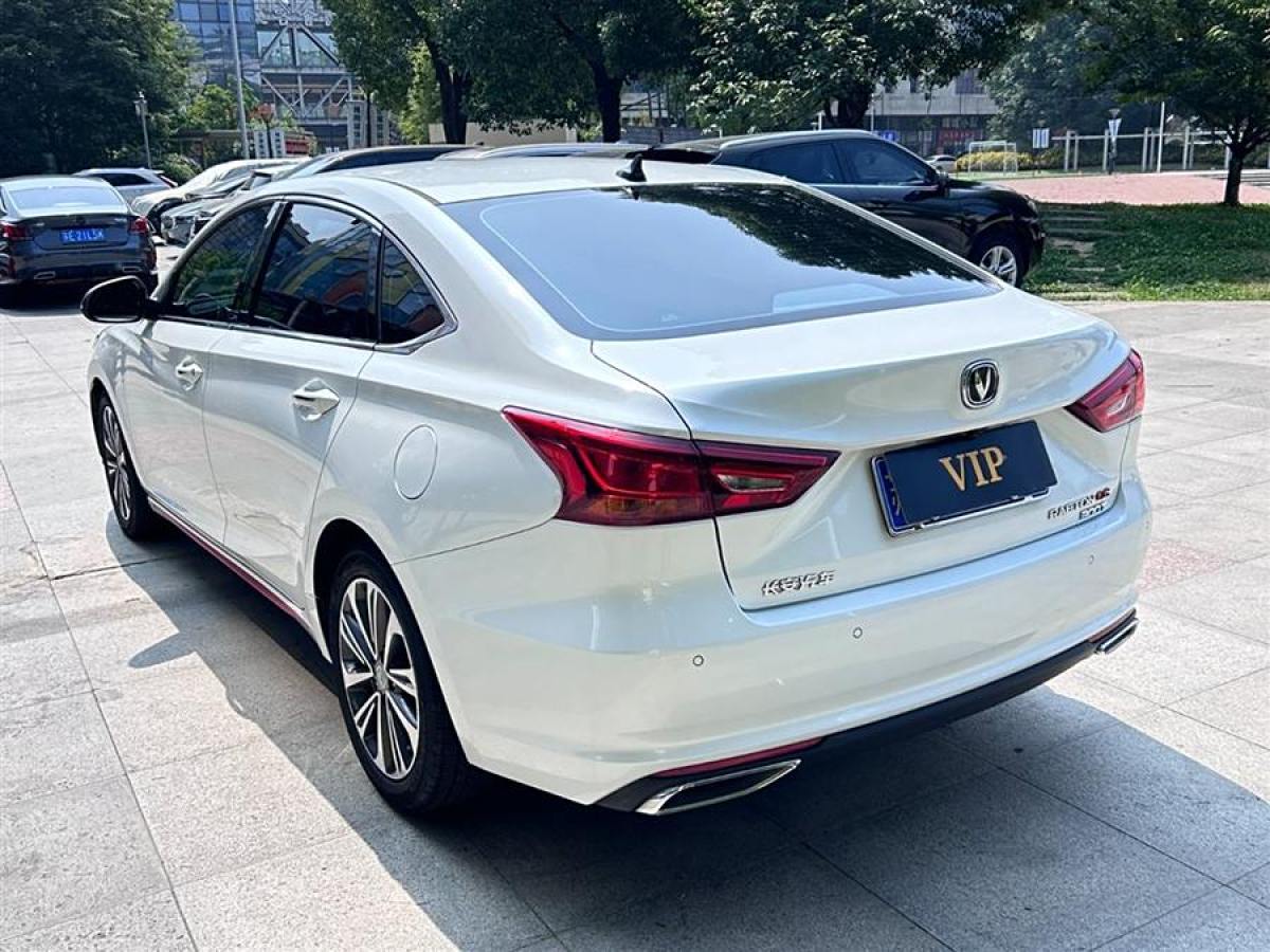 長(zhǎng)安 銳程CC  2020款 1.5T 自動(dòng)炫銳型圖片