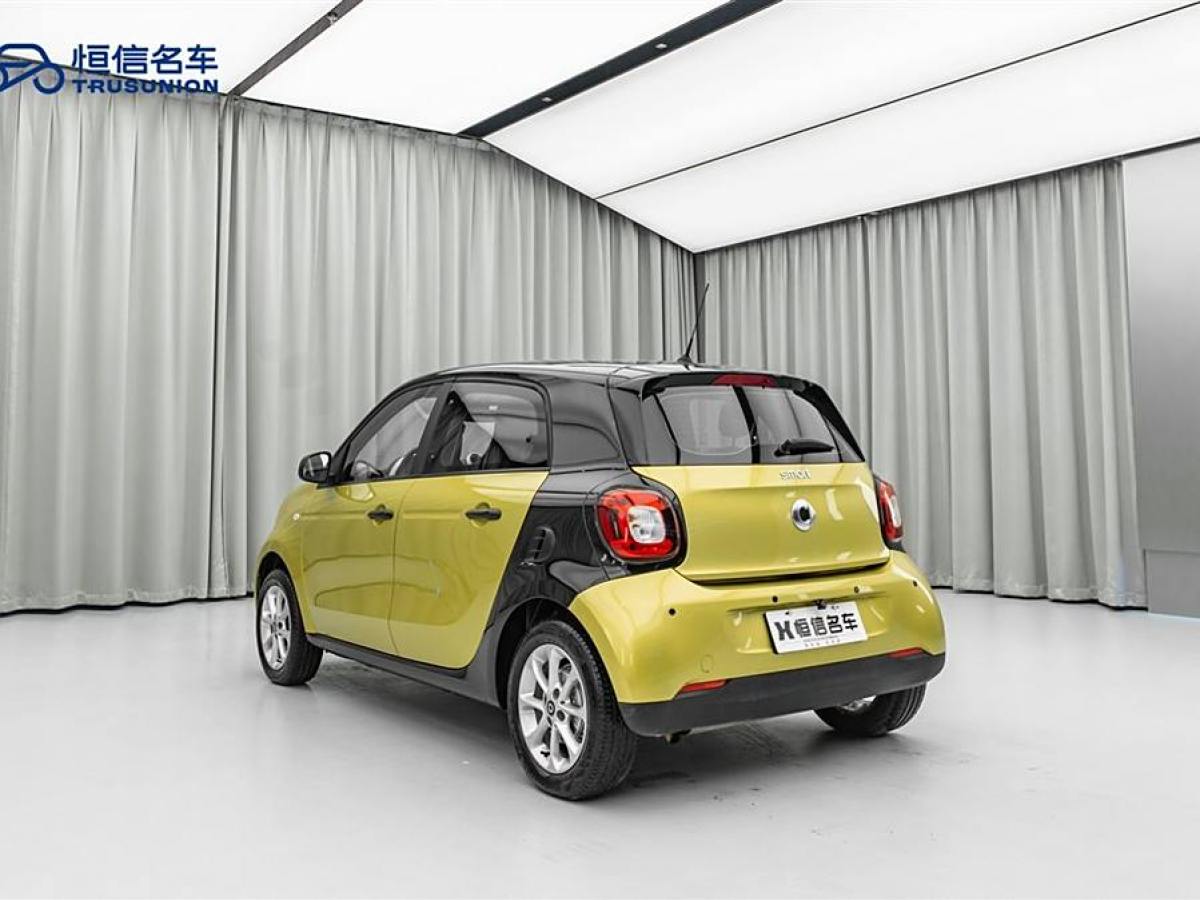 smart forfour  2018款 1.0L 52千瓦靈動版圖片