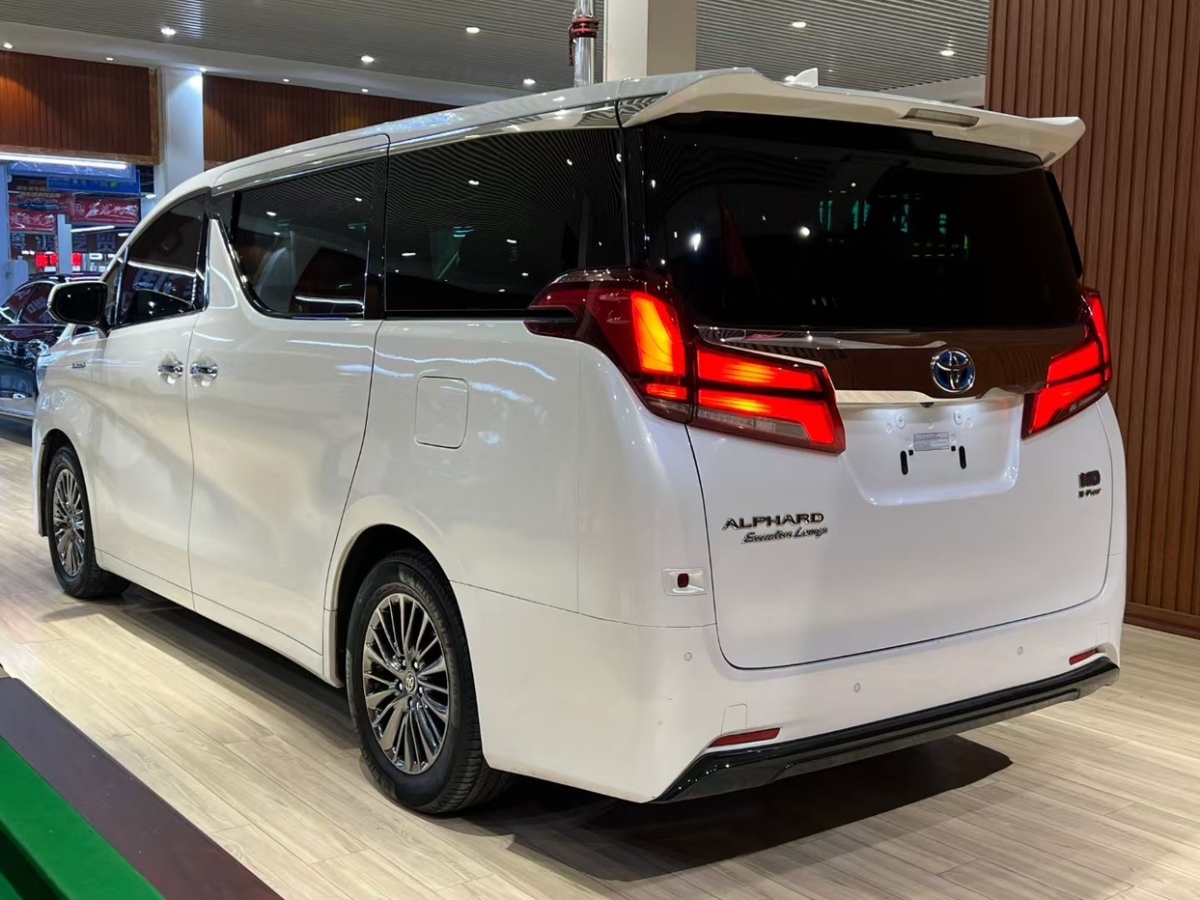 豐田 埃爾法  2021款 雙擎 2.5L 尊貴版圖片