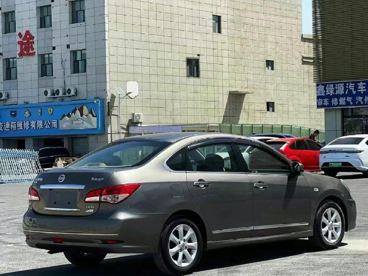 日產(chǎn) 軒逸 圖片