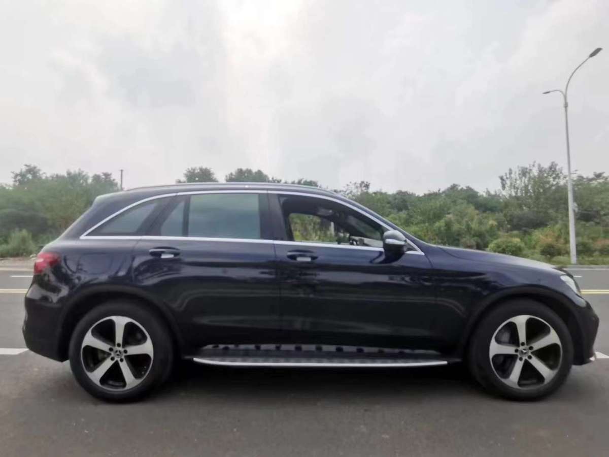 奔馳 奔馳GLC  2018款 改款 GLC 260 4MATIC 動感型圖片