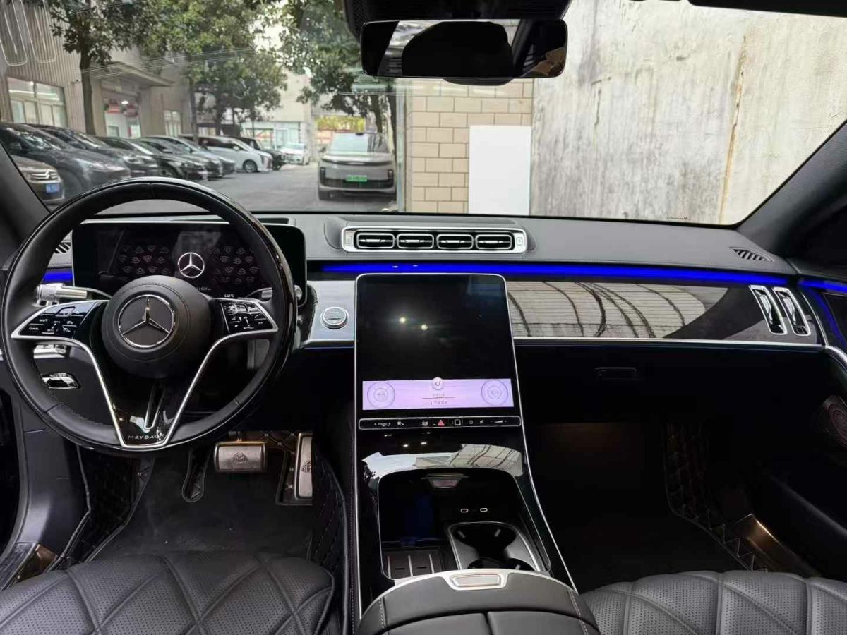 金冠 金冠奔馳V-Class  2023款 2.0T 巴赫?qǐng)D片