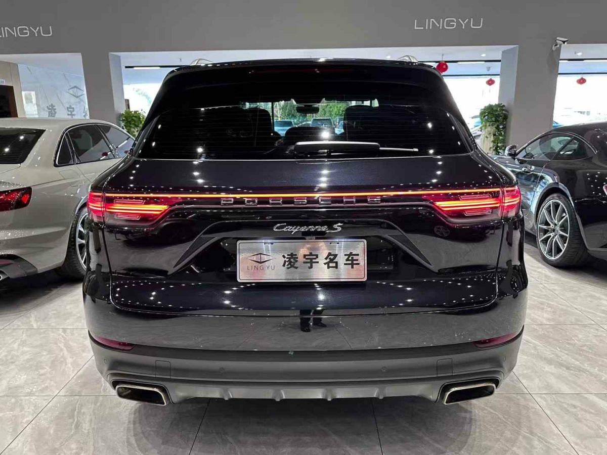 保時(shí)捷 Cayenne  2019款 Cayenne 3.0T圖片