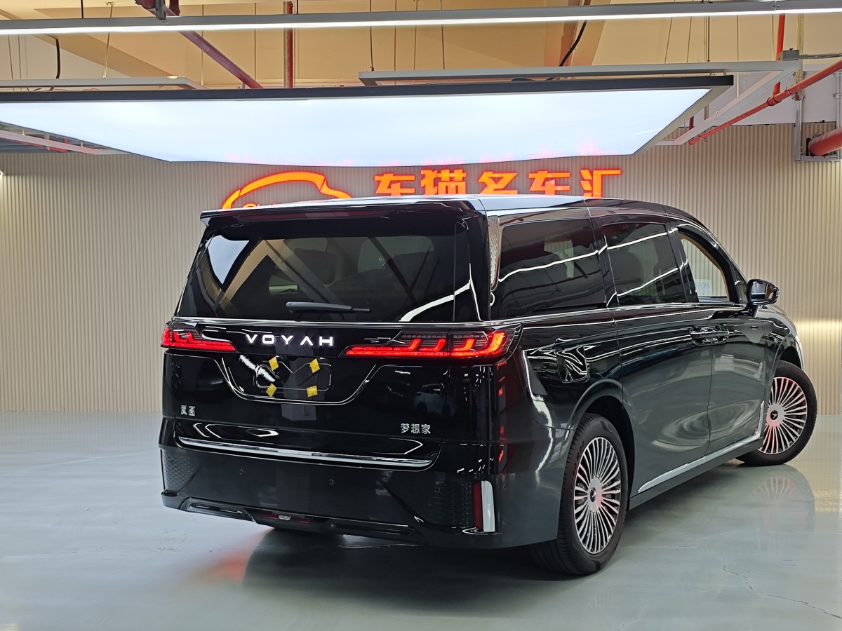 嵐圖 夢(mèng)想家  2024款 PHEV 超長(zhǎng)續(xù)航尊貴版圖片